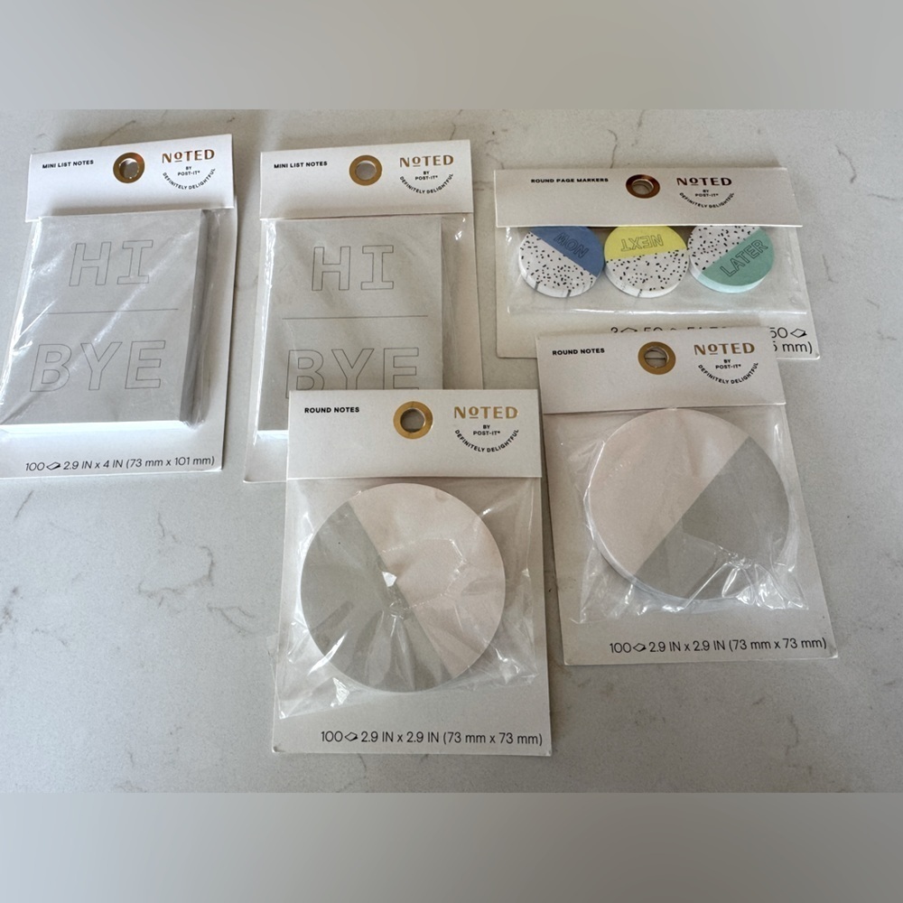 NWT Post-It Assortment of FIVE Packages Post-It Sticky Notes Mini Notes